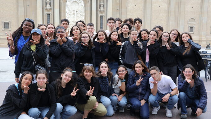 Plaza del Pilar 6.jpeg